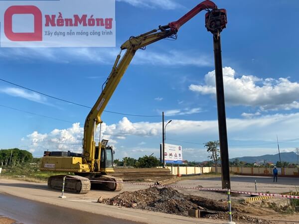 Đóng cừ larsen dài 12m tại dự án Intercontinental Hạ Long, Quảng Ninh